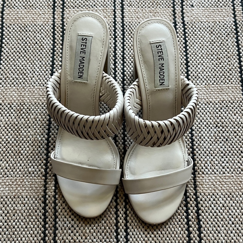 Steve Madden Women's Cream Sandals